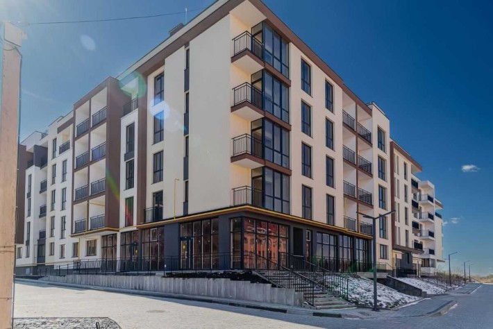 Квартира 2 кімнатна 60м.кв. Continent Від власника вул. Трускавецька - фото 1