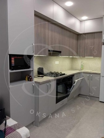 Продаж 1к квартири з ремонтом в новобудові - фото 1