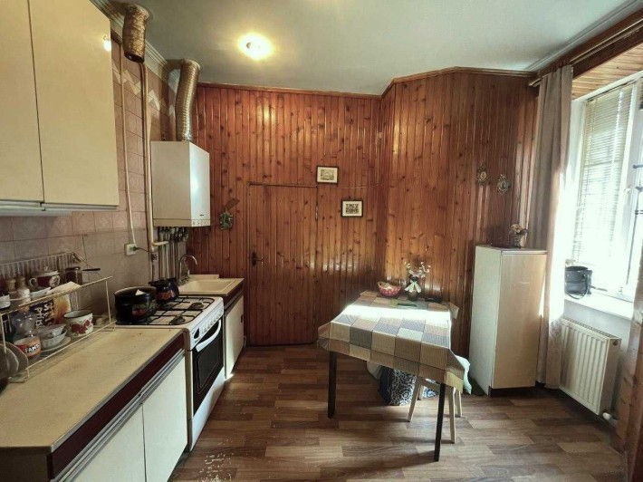 Продаж 2 кім. квартири вул. Залізнична - фото 1