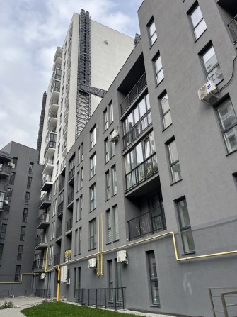 Здана 1-кім квартира новобудова Залізнична Шевченка центр близько - фото 1