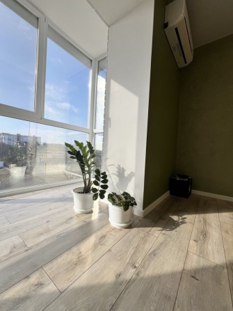Ціну знижено! Продаж 3 к к з євроремонтом в Центрі Можна по Програмам - фото 1