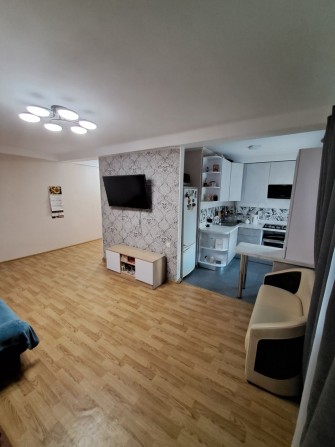 Продаж 3к квартири 55,2 кв, вул. Генерала Алмазова, 2 - фото 1