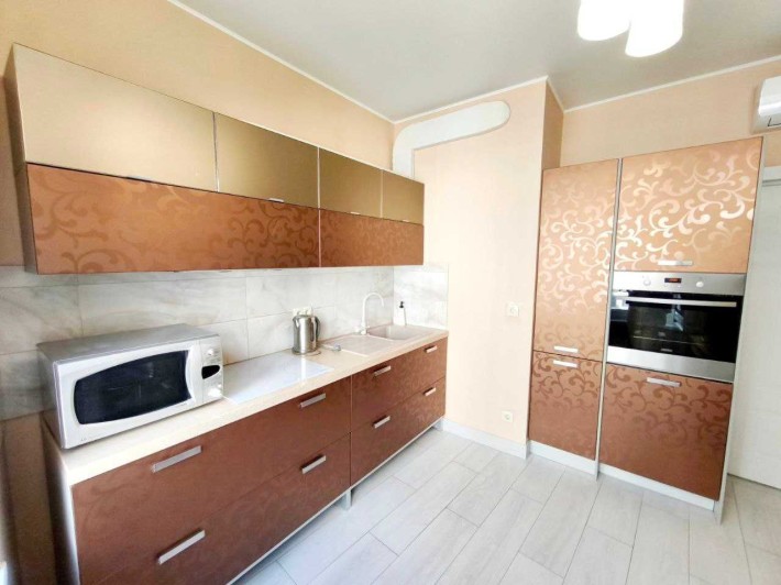 Продам 2 полноценную комн.кв. 43 Жемчужина Каманина  Аркадия Море - фото 1