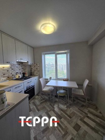 Продаж 3-кімнатної квартири з якісним ремонтом - фото 1