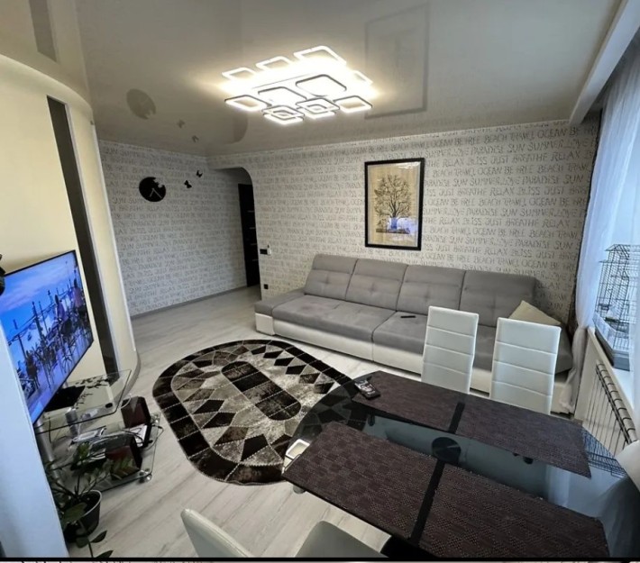 Продам 3к квартира 3-я Слобідська - фото 1