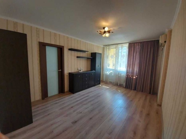 Квартира с ремонтом на Таирова в новом доме - фото 1
