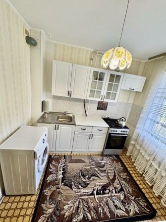 Продаю 1 комнатную квартиртиру в ЦЕНТРЕ/ 3-ая Слободская - фото 1