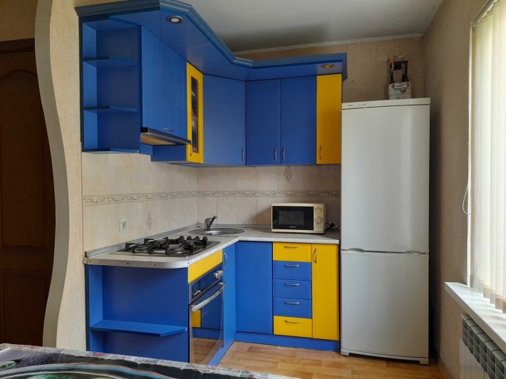 Продам 3 квартиру в центре - фото 1