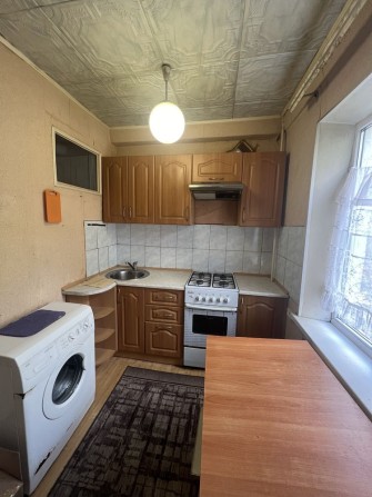 Продам 2 ком кв по Почтовой, район Малого рынка. - фото 1