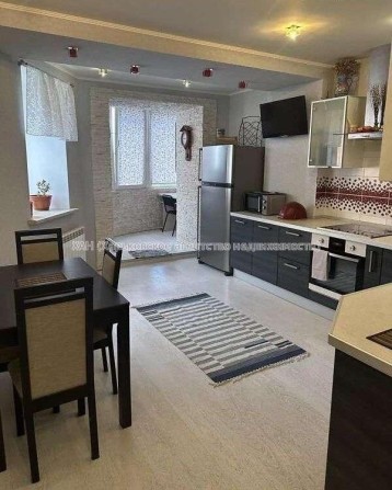 Продаю 3 ком, жк Гвардейский  до метро 7 минут пешком Д19 - фото 1