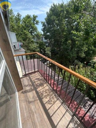 ПРОДАМ 3-к квартиру з новим ремонтом на Черемушках біля парку Горького - фото 1