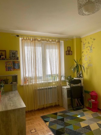 3х комнатная квартира у метро Холодная гора - фото 1