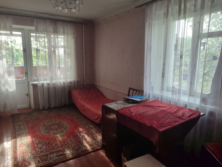 Продам 1 квартиру ,метро Ботанічний сад,вул..Шекспіра - фото 1