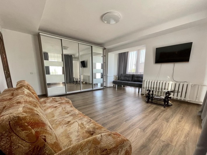Срочно!Продам 1комн.р-он Гагарина,5/9,еврор.с меб.техн.-24000у.е торг. - фото 1