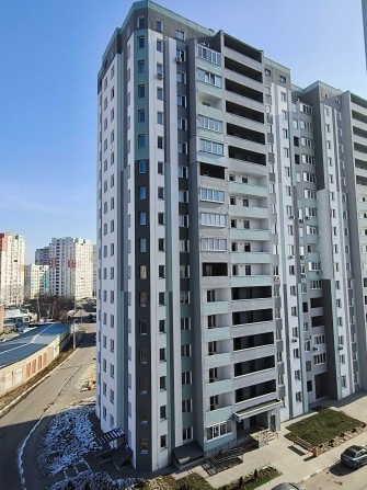 ЖК Левада 2, ул Заливная, 2! Продам 1 ком квартиру пл 46м2!Черновые! A - фото 1