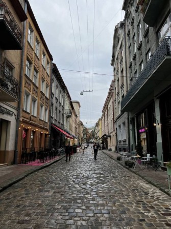 Продаж ексклюзивної 4 кім квартири в центрі Львова. - фото 1