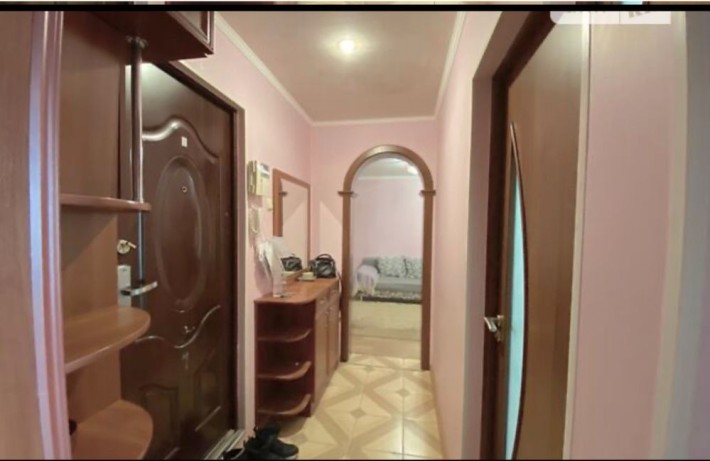 Продаю 3 квартиру Намыв АТБ капитальный ремонт - фото 1