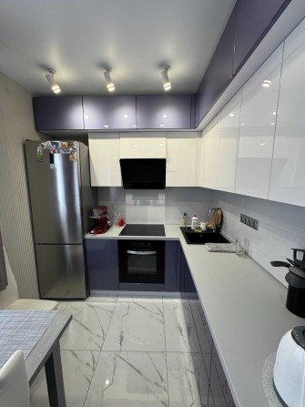 Продам 1 квартиру 43 м2,  ЖК Мира, метро ХТЗ, новострой - фото 1