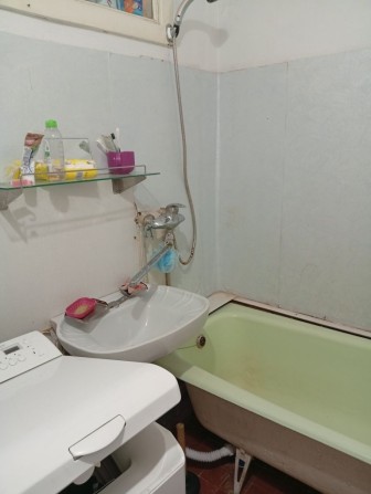 Продам 2-хкомн квартиру на ЮТЗ - фото 1