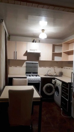 1 комн.кв.,2-й этаж, кирпич, ул.Полякова (АТБ) - фото 1