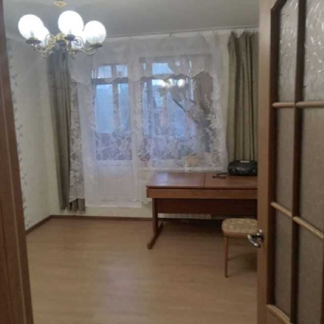 Продажа 3-комнатной квартиры рядом с метро Героев Труда 17! - фото 1
