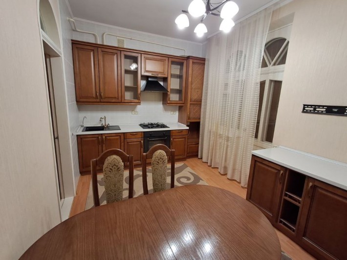 Продам чудову квартиру в Лісках/Бутоми/закр.двір/індив.опалення - фото 1