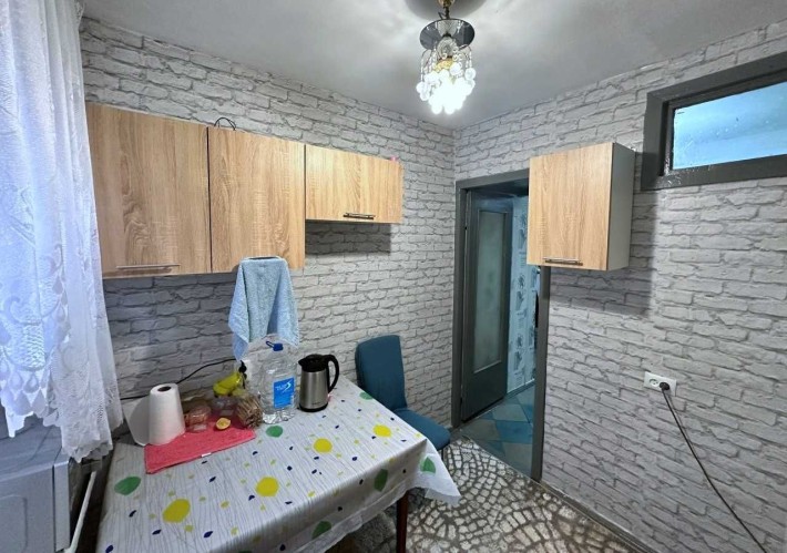 Однокімнатна квартира з балконом на пр. Миру! Тихий та чистий двір! - фото 1