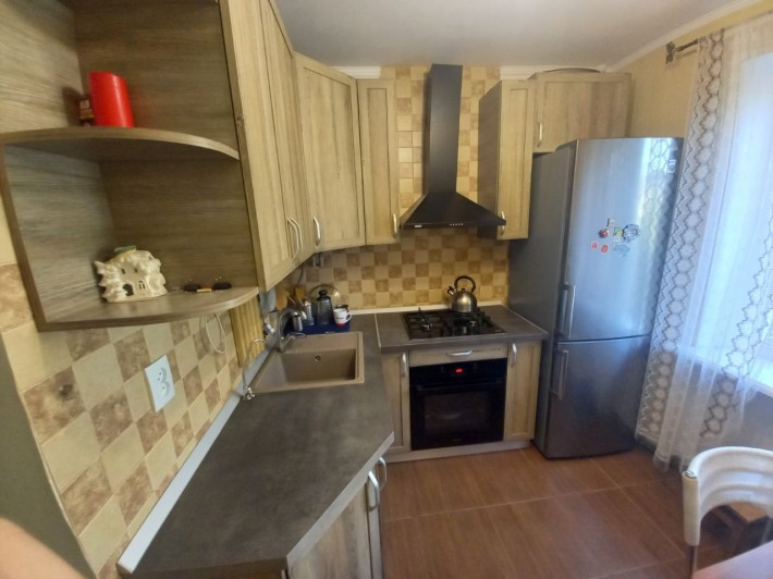 Продам квартиру в центрі міста - фото 1