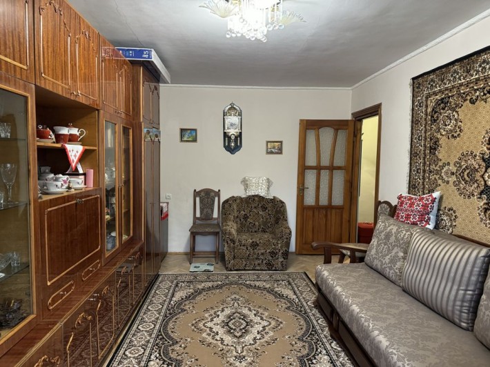 Продаж трьохкімнатноі квартири - фото 1