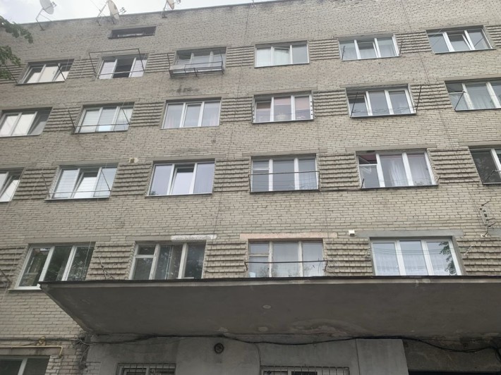 Продам квартиру в гуртожттку,сонячна сторона, - фото 1