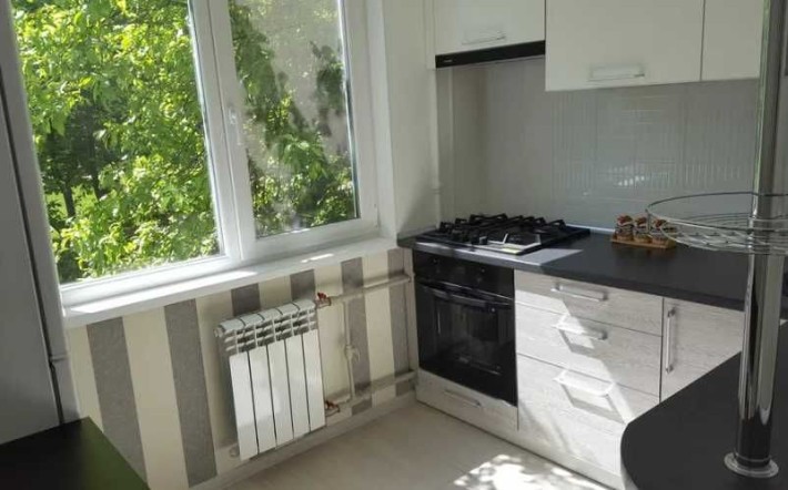 Продам в центрі квартиру 1кім. 29 м.кв. поруч з метро 23 Августа! - фото 1