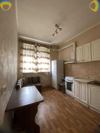 Продам 1-кімнатну квартиру біля Малиновського ринку - фото 1