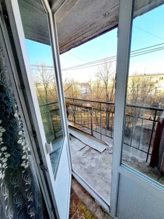 Продам окремі 2-і кімнати в гуртожитку , р-н Гірничого. - фото 1