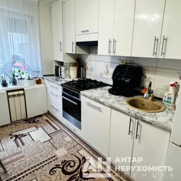 Продається 3-кiмнатна,  районi Старого Автовокзалу - фото 1