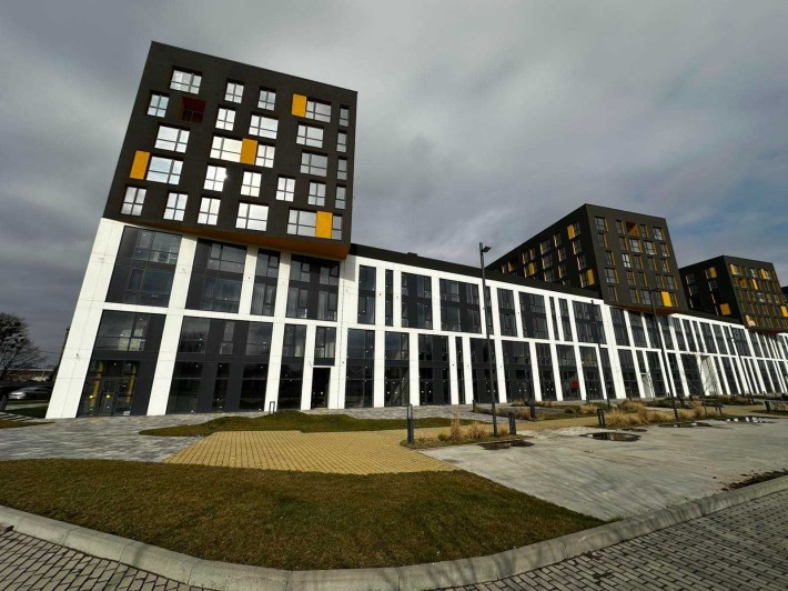 Продаж 1кімн.квартири на вул. Богдана Хмельницького 207  (Вежа). 39кв. - фото 1