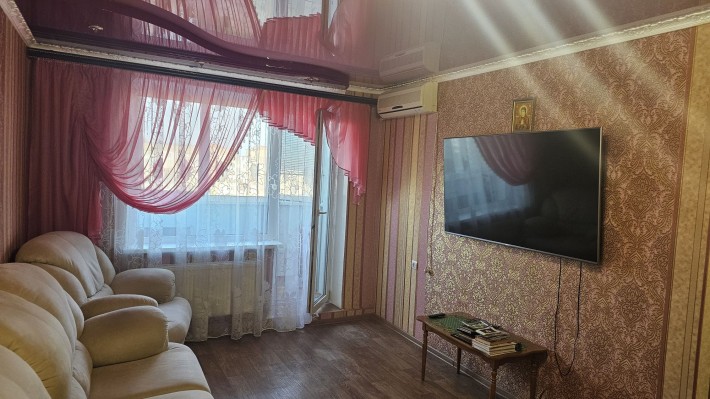 Продам 2к квартиру Жадова з ремонтом  та меблями - фото 1