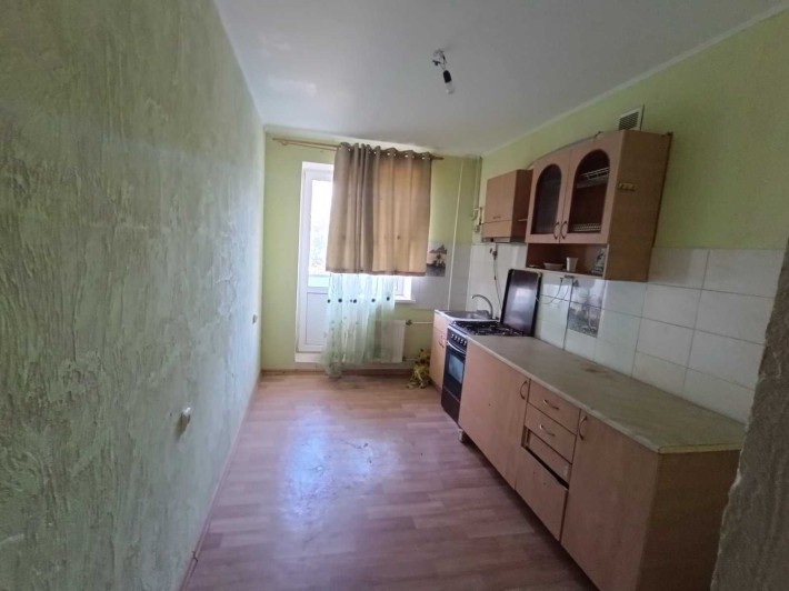 Продам четырехкомнатную квартиру ул.  Архитектора Старова - фото 1