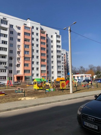 35000 ЖК Мира 1 Продам большую 1 комнатную квартиу с черновыми S-40мAS - фото 1