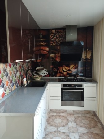 Продам 3-х комнатную квартиру - фото 1