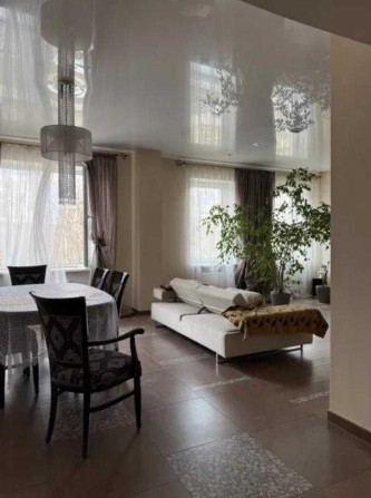 В продаже шикарная 3 комнатная квартира, Госпром - фото 1