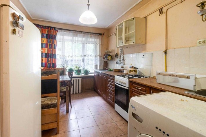 Продаж / 5 кім квартира/Таджицька/хрущ/Львів - фото 1