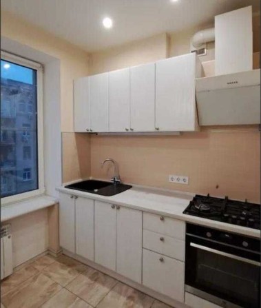 В продаже 2 комнатная квартира в самом сердце Харькова - фото 1