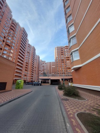 Эксклюзив! 2 комнатная квартира 70м2 ЖК Реал Парк - фото 1
