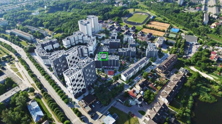 Продам трикімнатну квартиру з євроремонтом у ЖК «Америка»  В.Великого - фото 1