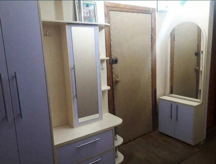 Продам 2 кімнатну квартиру - фото 1