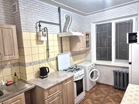 Продаж двокімнатної квартири в центрі по вул. 6 Слобідська (л1) - фото 1