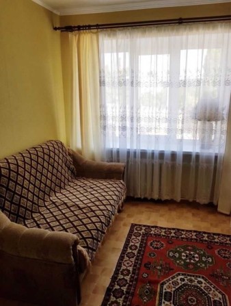 Продам 1-ком гостинку ремонт заведена вода Павлово Поле м 23 Августа С - фото 1