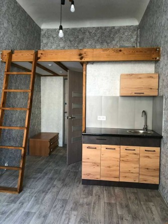 Продам 1к.кв-студию на ЮЖД - фото 1
