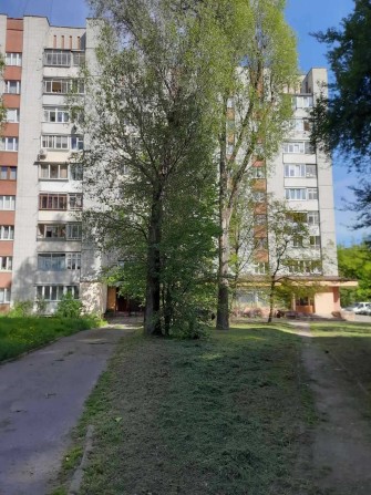 Продаж квартири. Цегляний  будинок. Вул. Скорини - фото 1