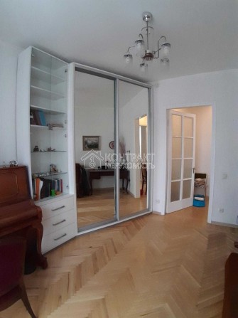 Продается 3 к.кв. Сталинка, Центр, Шатиловка, ул. Крымская - фото 1
